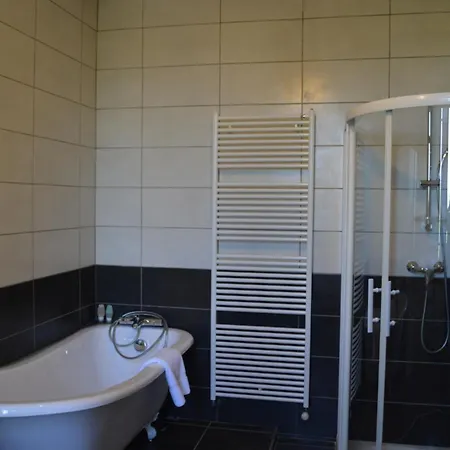Grand T2 Pour Curistes à Duc Manoir Apartamento